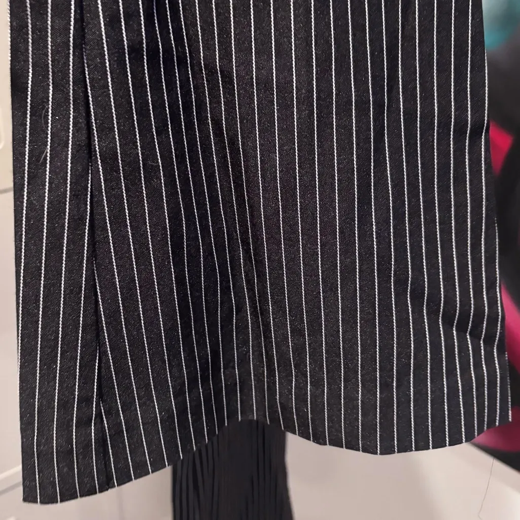 Avenue Montaigne Bellini Pencil Pinstripe Black White Flare Stretch Pants Sz 4 - Image 11