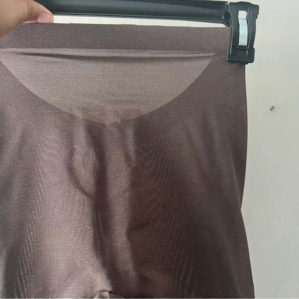 SKIMS Espresso Sheer Sculpt Low Back Cropped Leggings Size XXS NWT - Image 3
