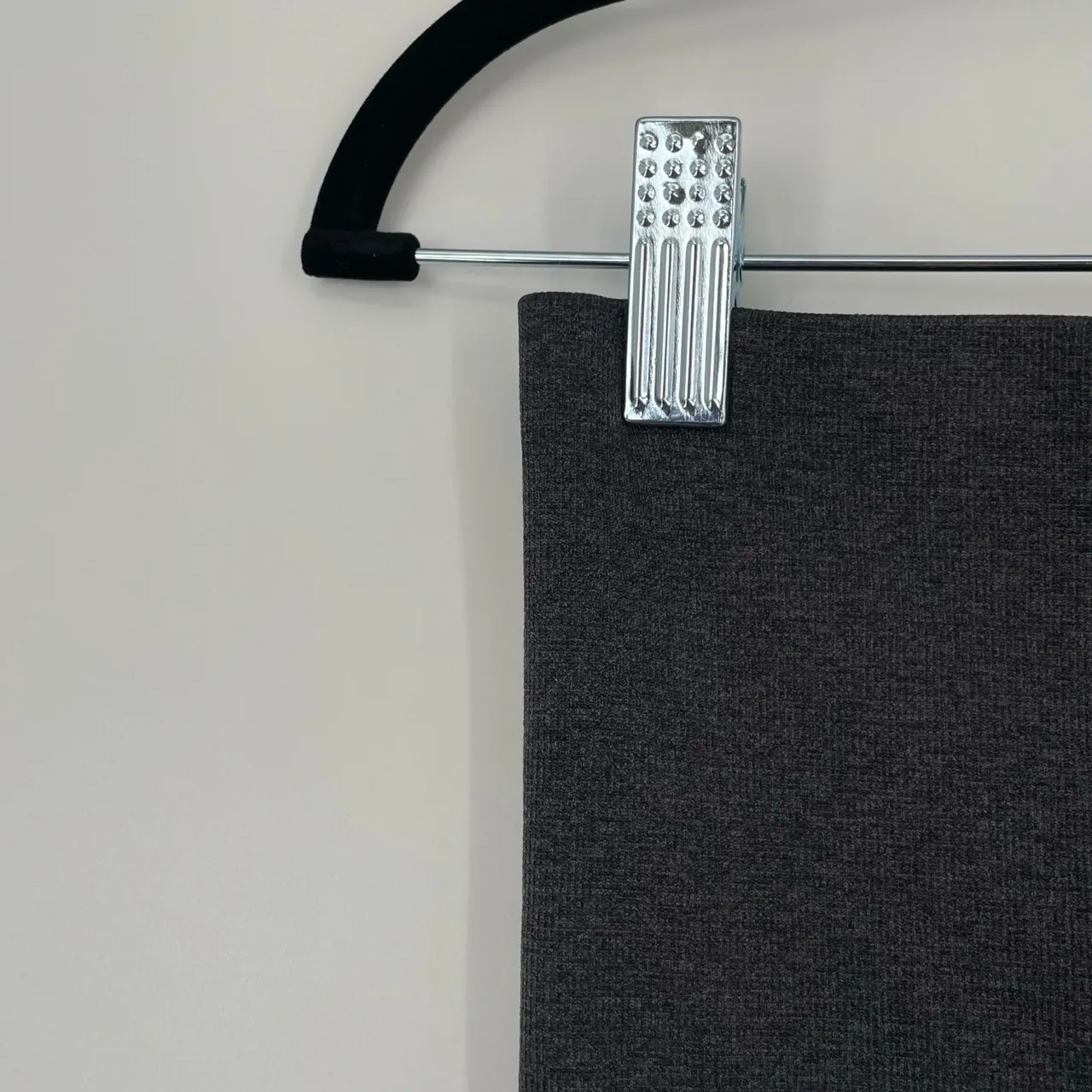 Spanx Women's Heather‎ Gray Look at Me Now Seamless Pull On Leggings Size Medium - Image 9