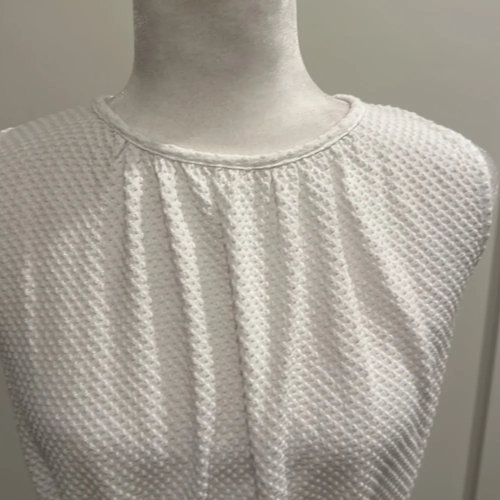 NWT JCrew Textured Knit Peplum Top Sz M - Image 3