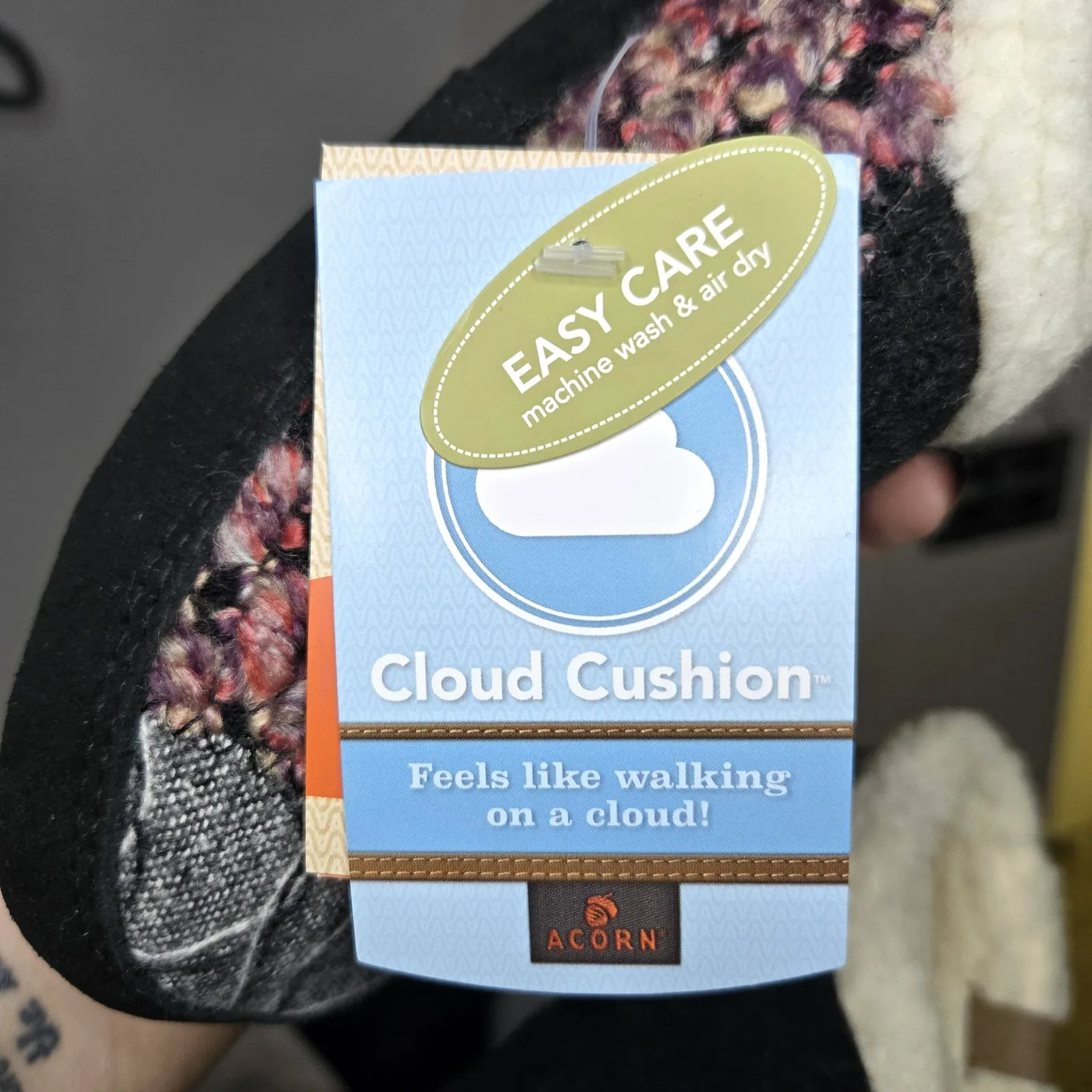 Acorn Women's Patchwork Meadow Moccasin Slipper Size 5 - Image 4