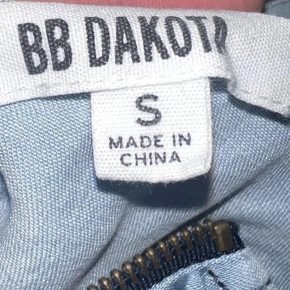 BB Dakota Chambray Tank Top, Sleeveless Light Wash Denim, Blue S NWOT - Image 7