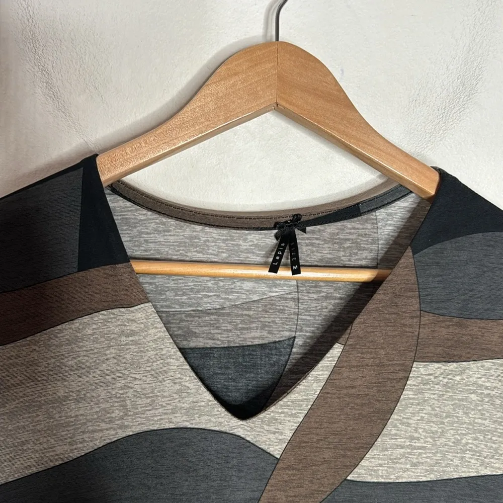 Lapis Ruched 3/4 sleeve Abstract Print V - Image 4