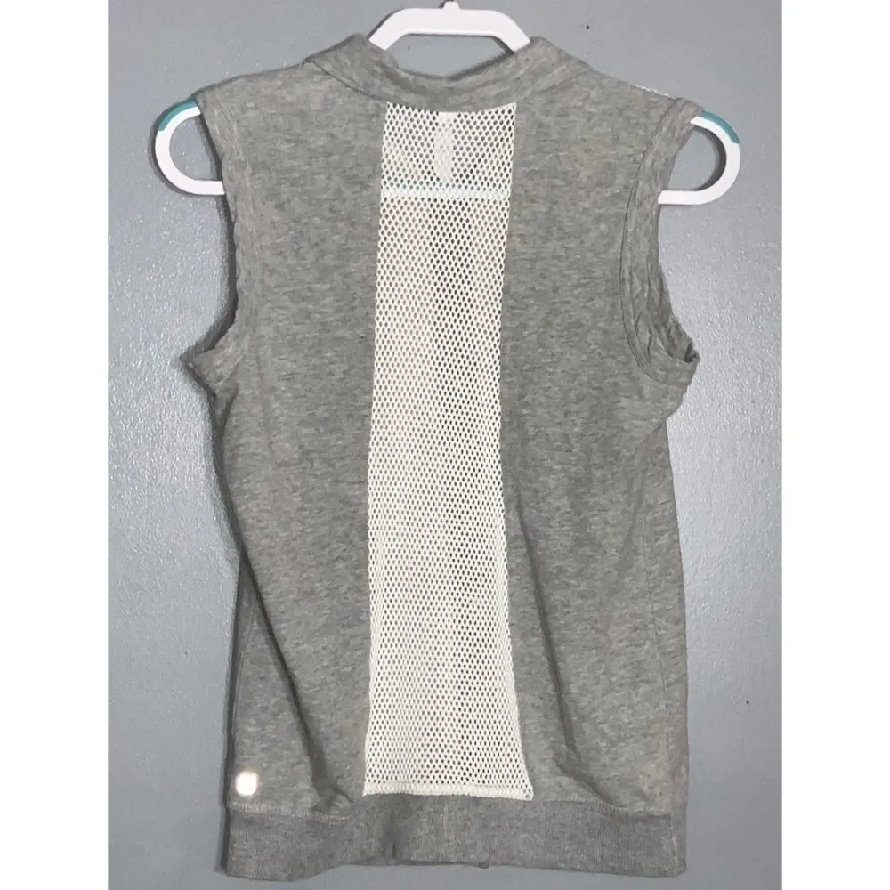 Fabletics Sleeveless Gray & White Zip Up Net Back Jacket Pockets XS - Image 4