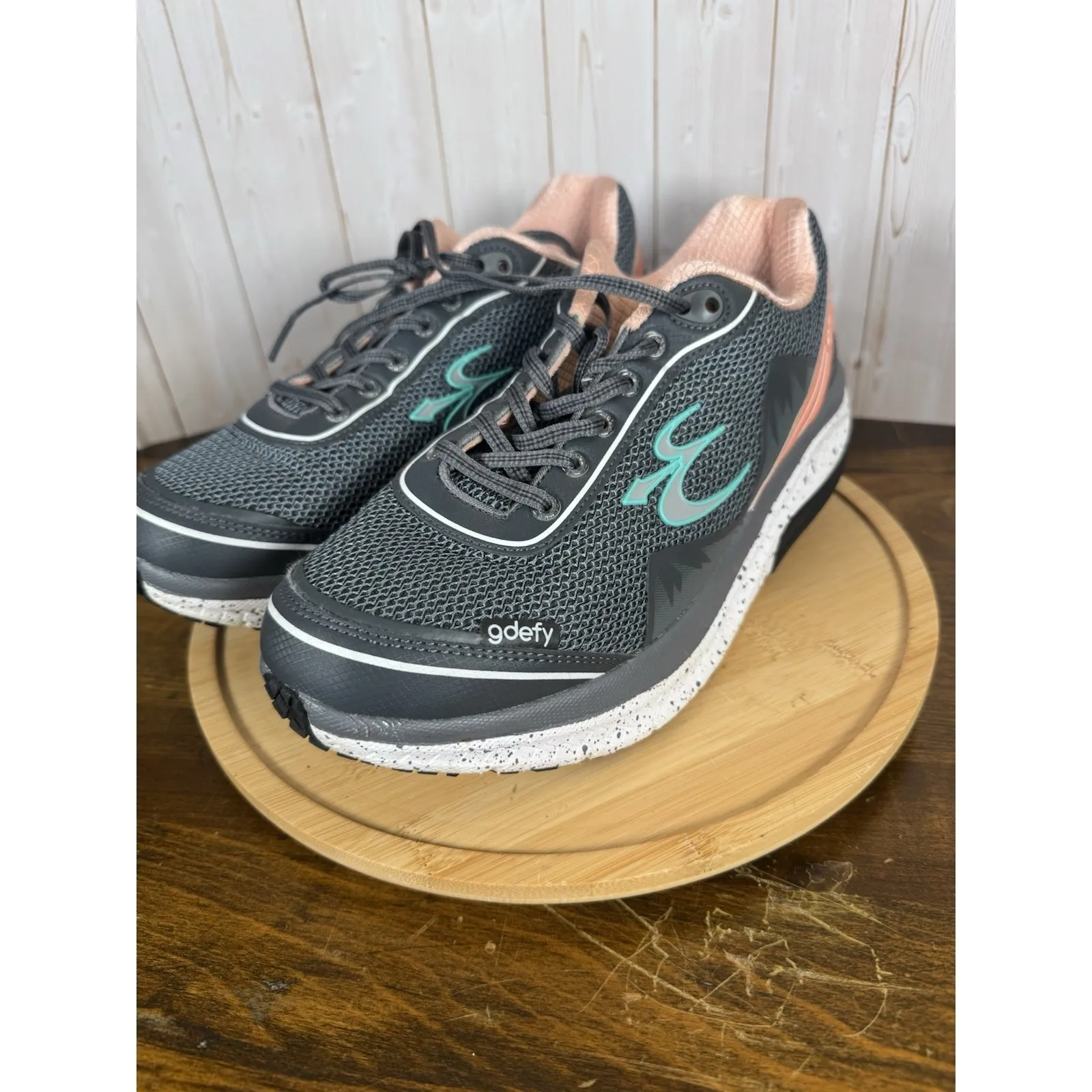 Gdefy Gravity Defyer Womens Gray Salmon Mighty Walk Running Sneakers Shoes 10 ** - Image 2