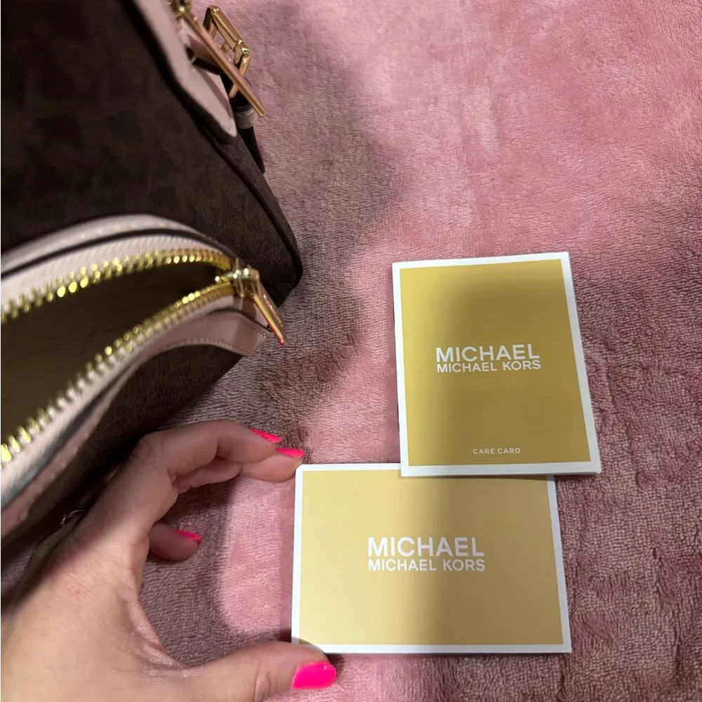 MK purse and wallet - Image 7