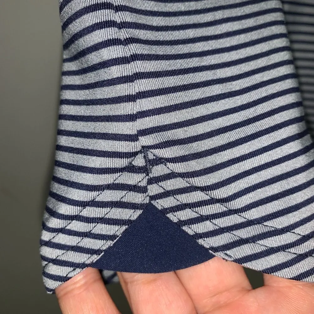 New With Tag Under Armour Woman Golf Polo Shirt Size L - Image 4