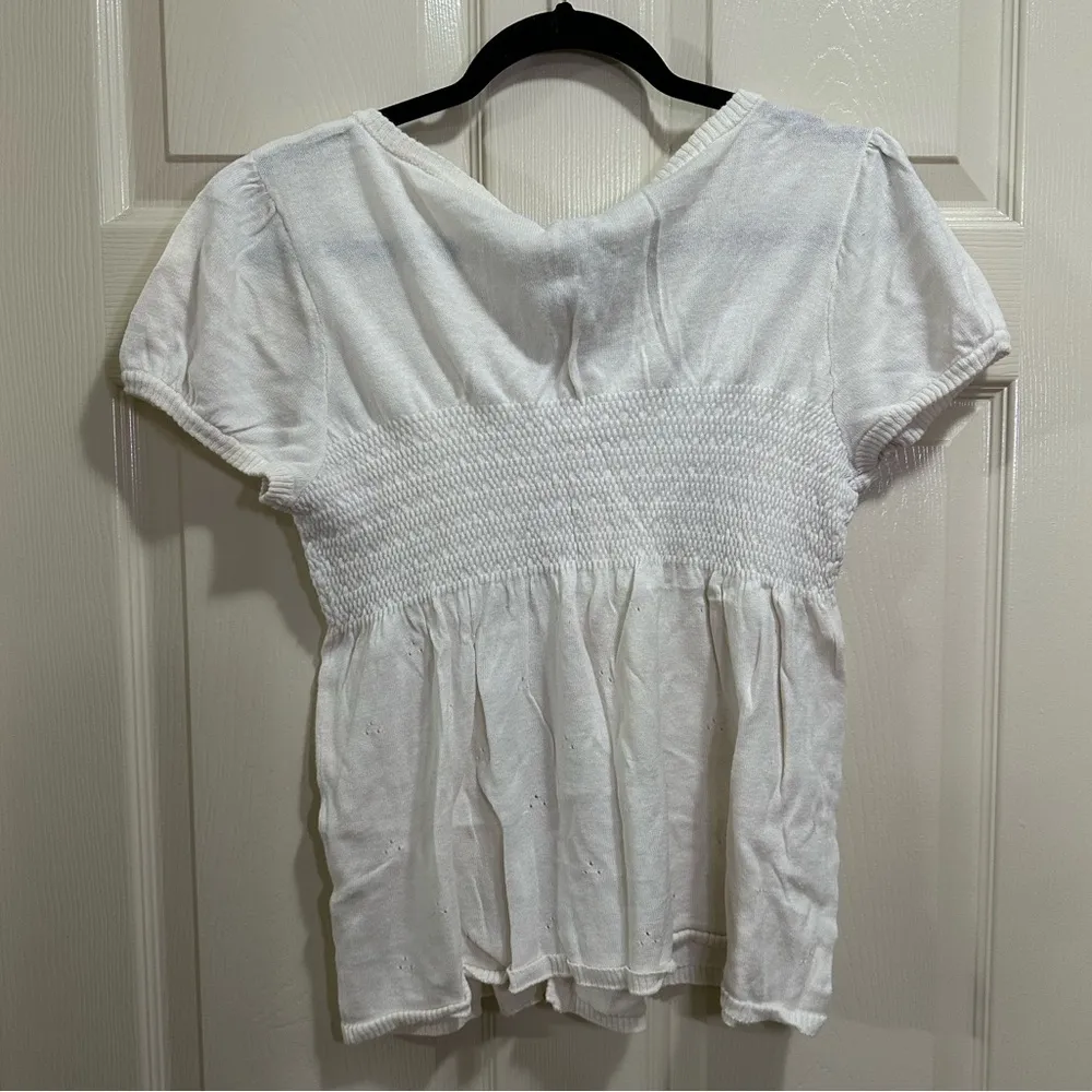 Y2K Short Sleeve Half Button Blouse Cinched Cap Sleeve White Cardigan Size XL - Image 5