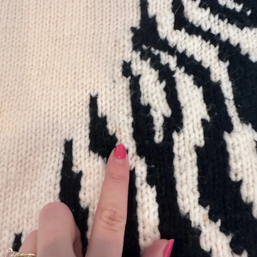 Unbranded Vintage Black and White Zebra Safari Chunky Sweater Size L - Image 5