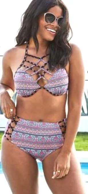 Target Patterned bikini top - Image 4