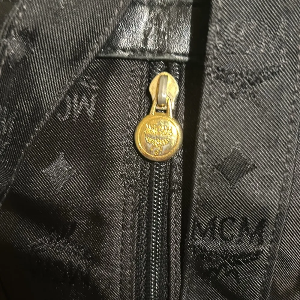 Vintage Black and Gold Hardware Jacquard Classic Drawstring Nylon Backpack - Image 7