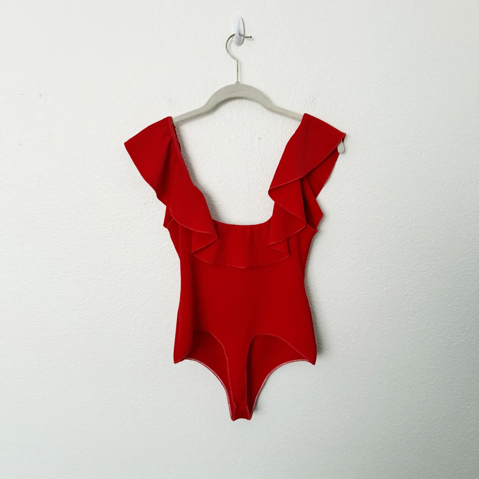 [Show Me Your Mumu] Red Square Neck Rochelle Ruffle Bodysuit Tank Size Medium M - Image 3