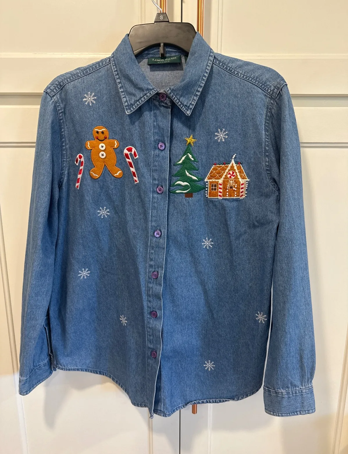 Lemon Grass Studio Denim Christmas Embroider Gingerbread Shirt VTG cottage core - Image 1