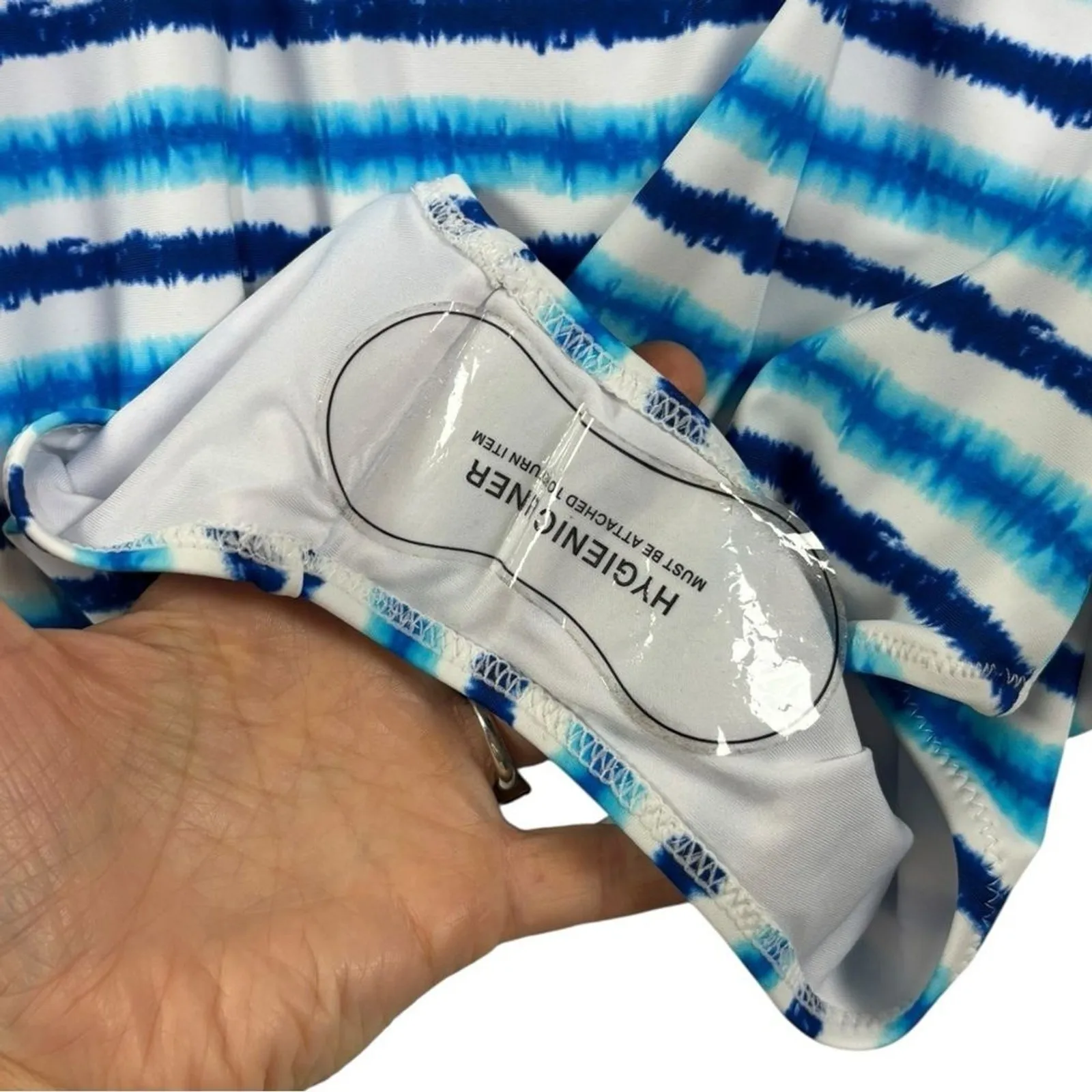 NWT Cupshe Blue Watercolor Stripe Tummy Control One Piece Swimsuit Sz L Beach - Image 6