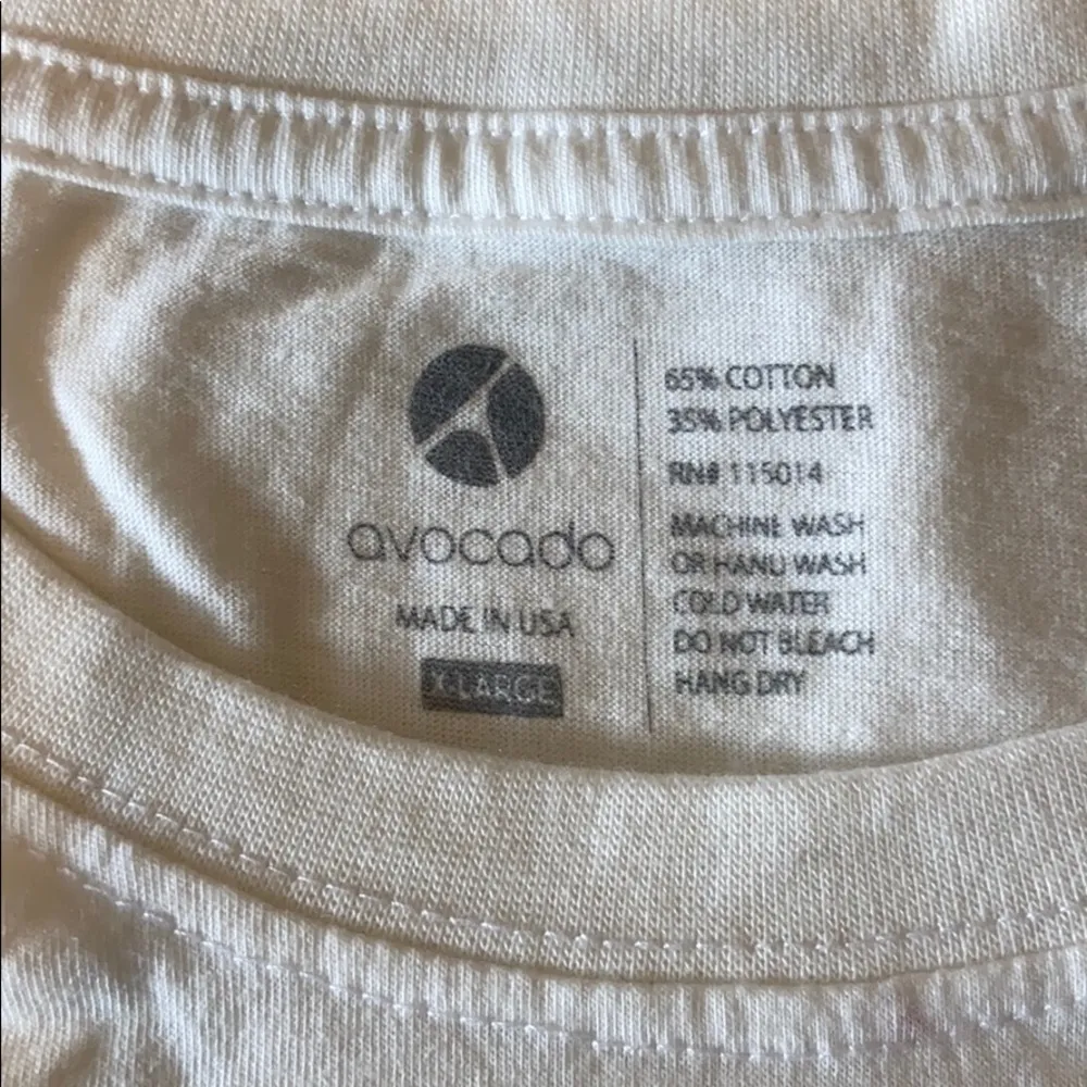 ❤️ 3/$20 SALE! ❤️ NWT! AVOCADO XL Graphic Short Sleeve T-Shirt Ivory - Image 4