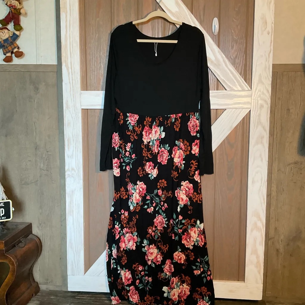 Notations 2X Maci Dress with Floral Bottom P2P 24-29” SIZE 3X - Image 3