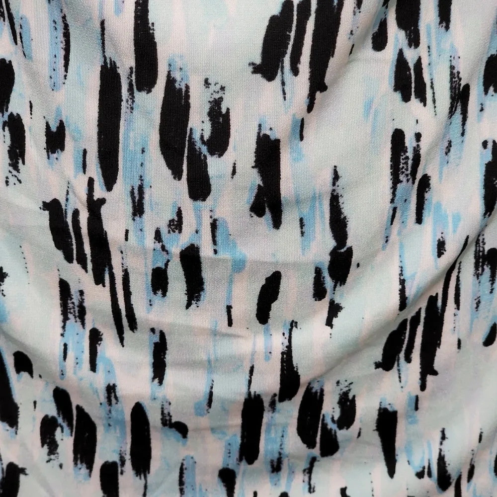 Kasper aqua printed sleeveless cowl neck blouse size medium - Image 3