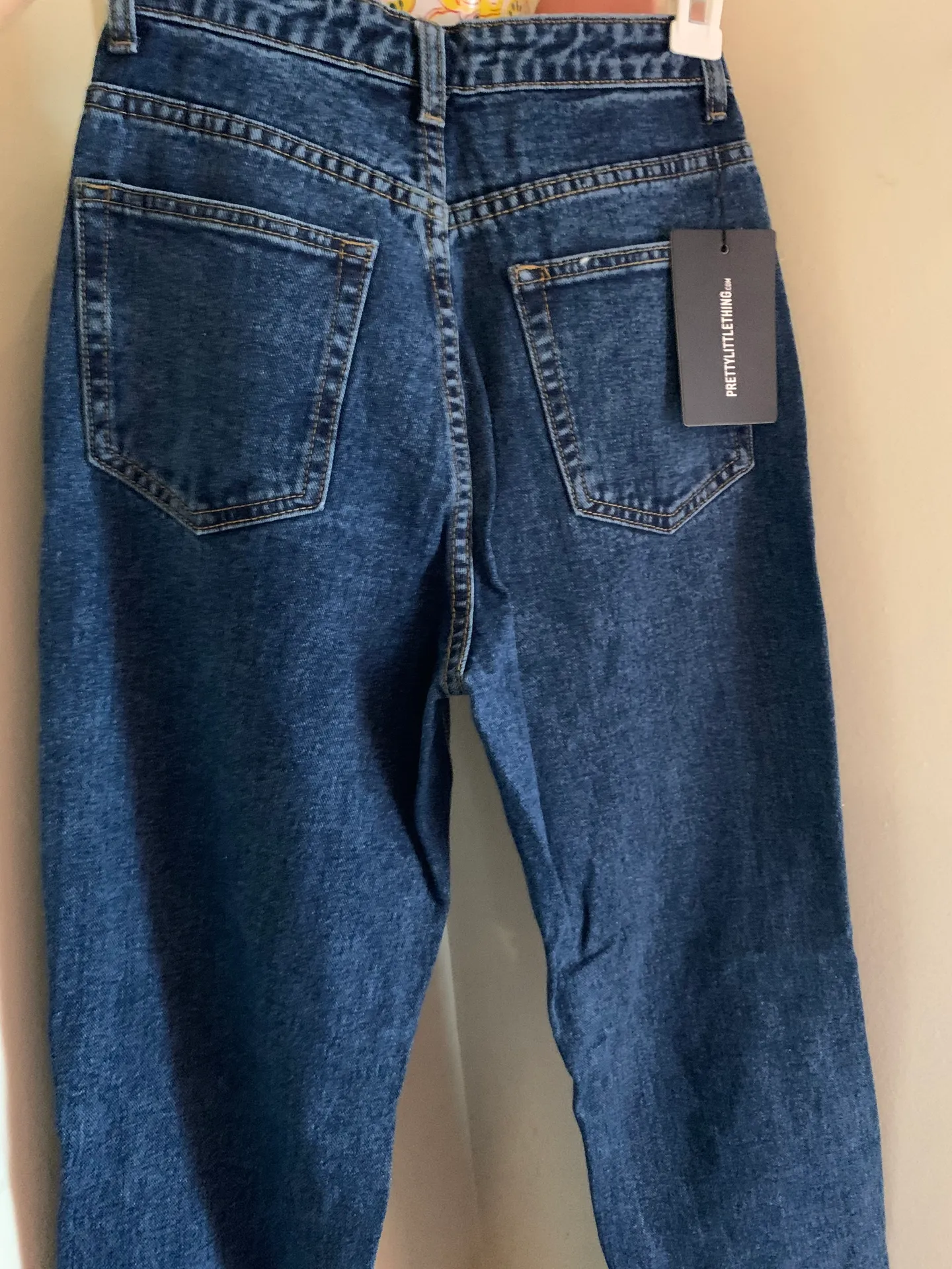 Pretty Little Thing Mom Jeans - Image 2