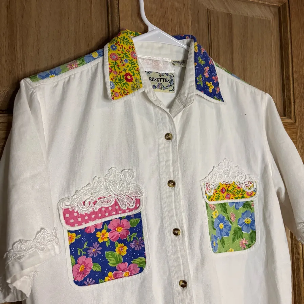 Rosettes women’s Floral Patchwork Lace Shirt size M‎ White Size M - Image 2