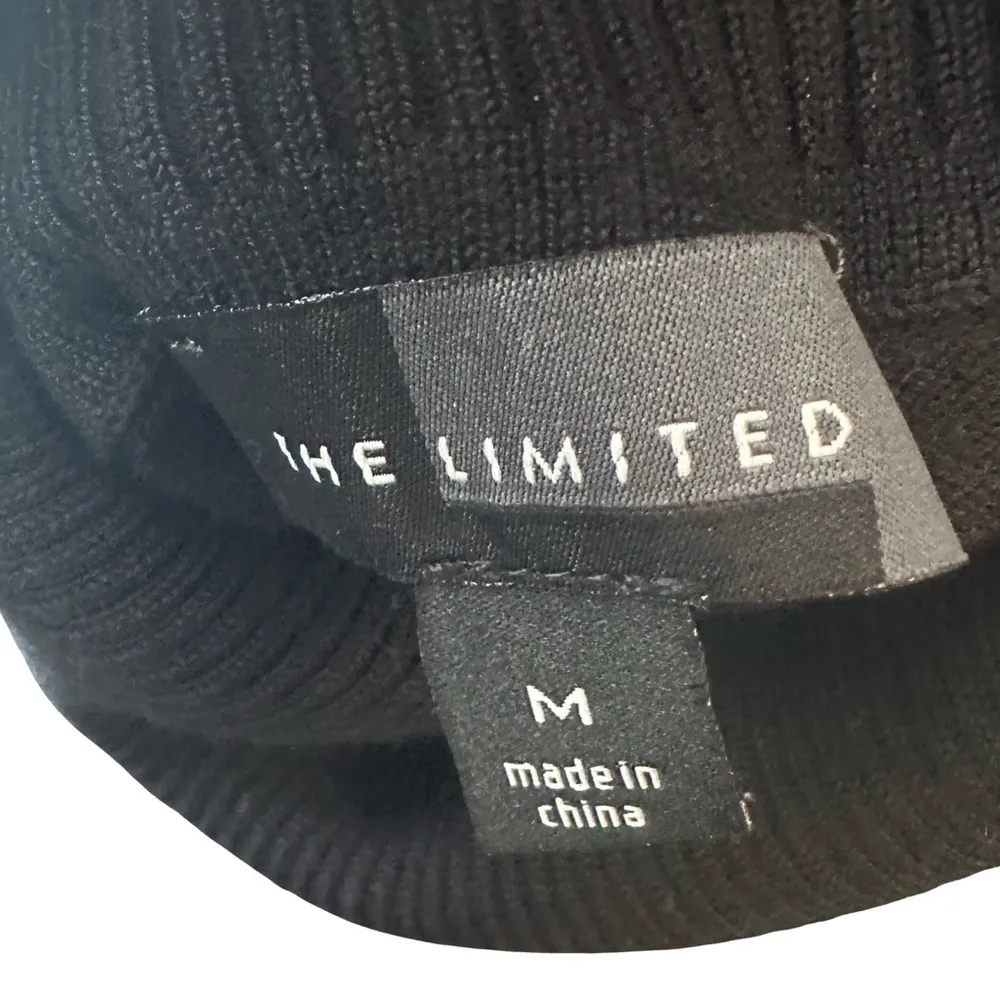 The Limited Soft Rayon Blend Black/Tan Colorblock Turtleneck Pullover Sweater - Image 2