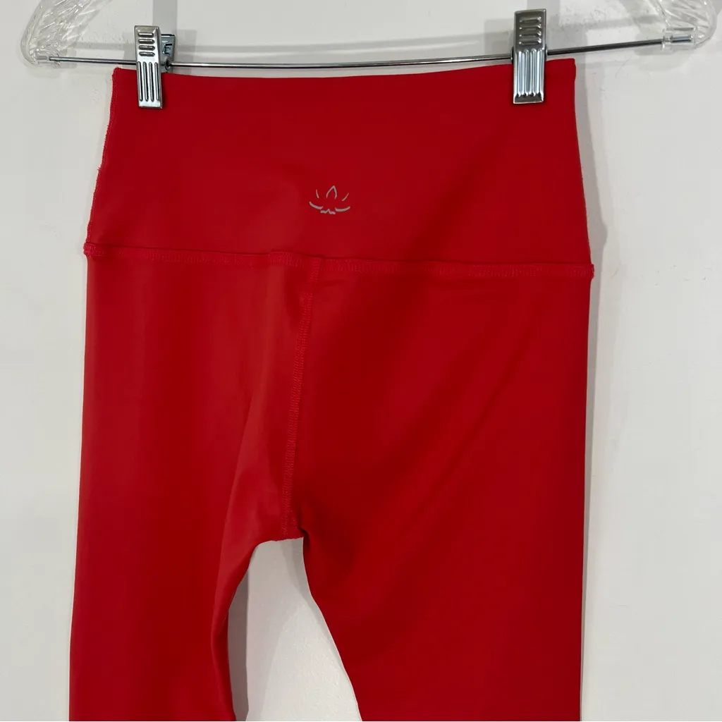 Beyond Yoga Sportflex Scarlet Sun High Rise MIDI Legging Size XS - Image 7