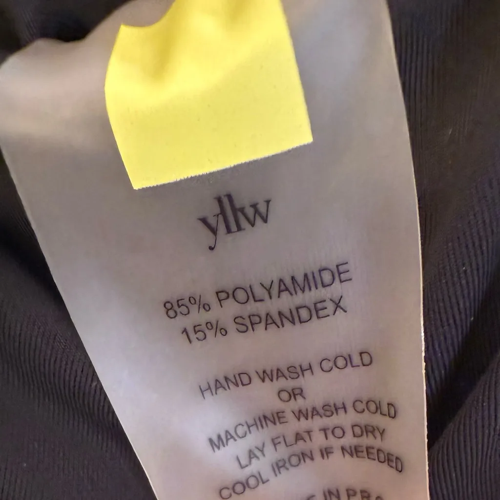 Elegant Black Women's Bodysuit Size M - Image 3