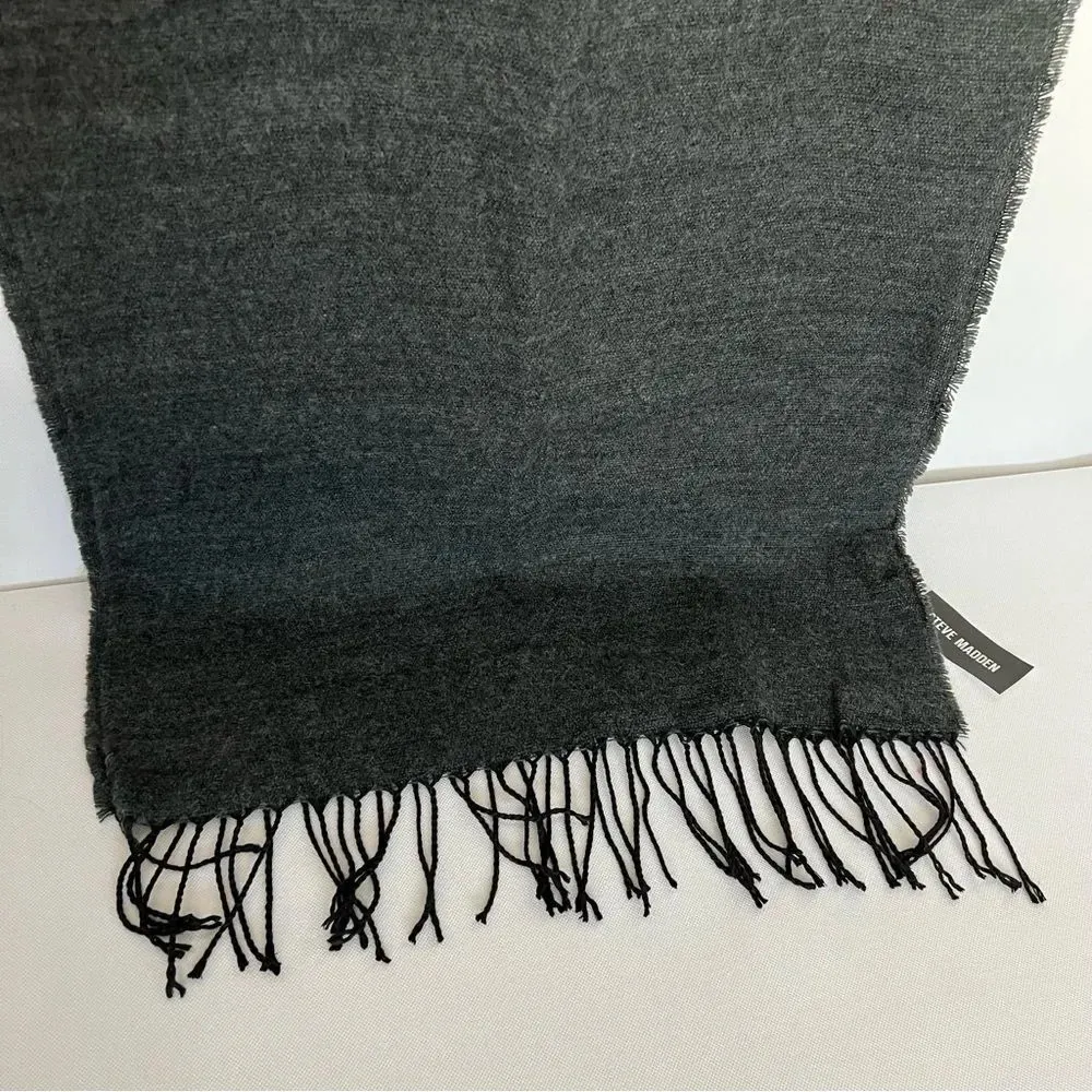 Steve Madden Heather Gray Grey Print Scarf Cozy Warm - Image 4
