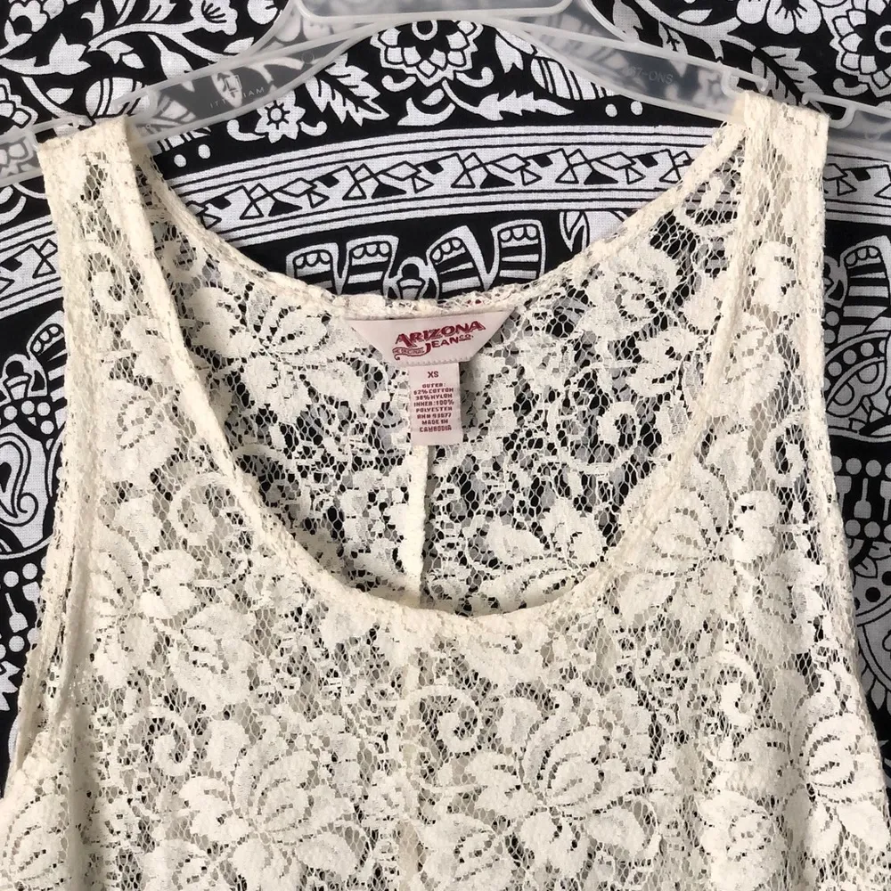 Arizona Jeans Outer floral lace layer - Image 3