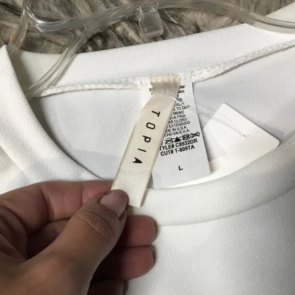 NWT Topia Flounce Sleeve Dress White Size L - Image 2