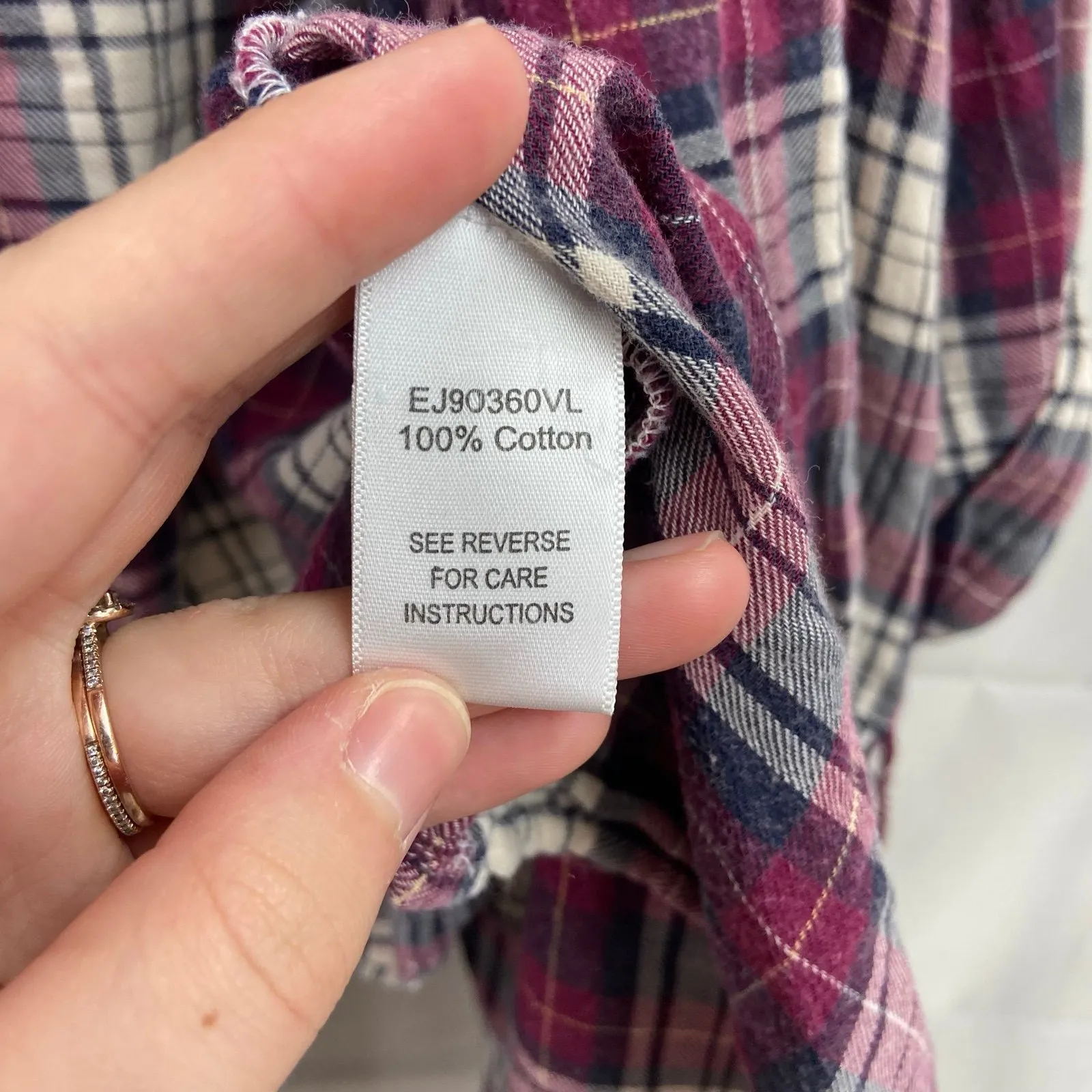 En Creme women's red blue plaid fringe tassel open front flannel cardigan‎ shirt - Image 7