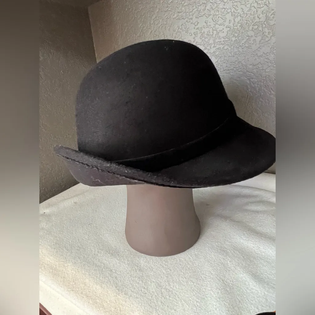 Black Sun Hat by Kai Di Wen Hao. - Image 11