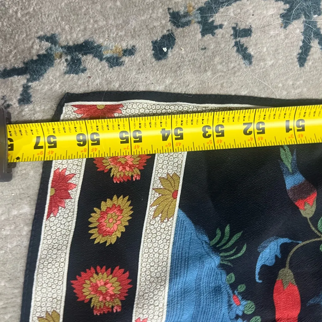 Metropolitan Museum of Art Qing Dynasty Tree 100% Silk Oblong Scarf Blue - Image 4