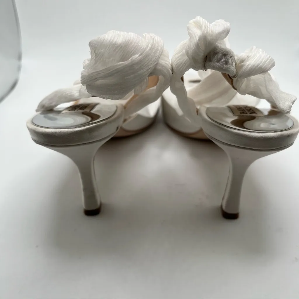 Badgley Mischka Women's Blaze Pumps size 8.5 heels wedding party silk - Image 7
