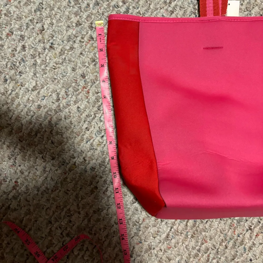 Summersalt NWT  Neoprene Beach Tote in Pink/Red - Image 13