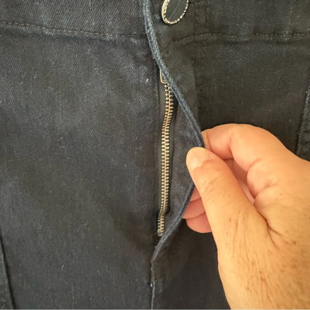 NWOT Lauren Ralph Lauren Dark Wash Denim Skirt. Size 12. Blue - Image 5