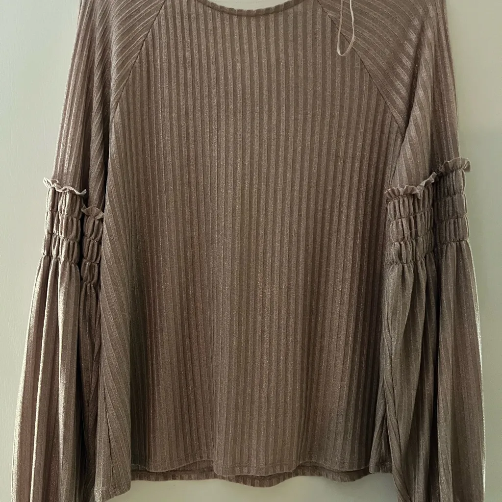 1 State Elegant Brown Bronze Women's Top Size Large - Image 2