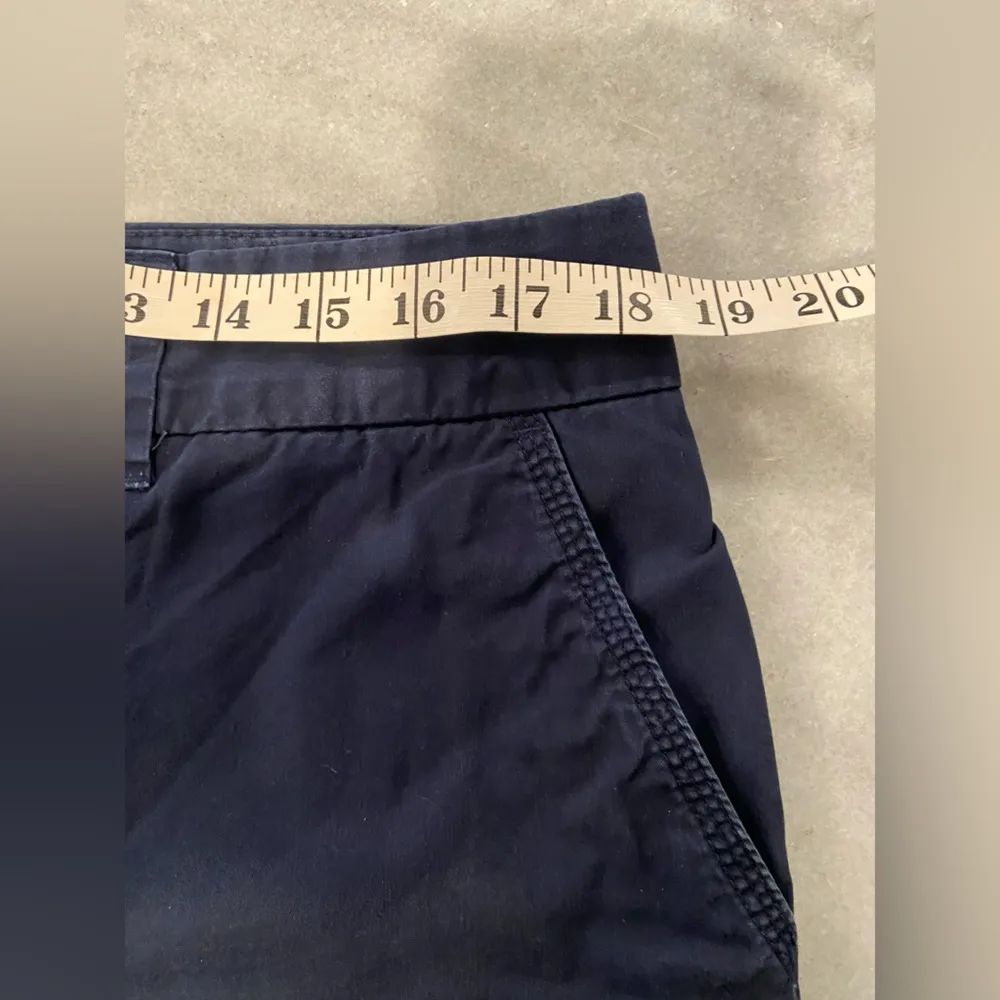 Tommy Hilfiger Size 14 Navy Blue Cotton Chino Shorts Pockets Zip Up - Image 9
