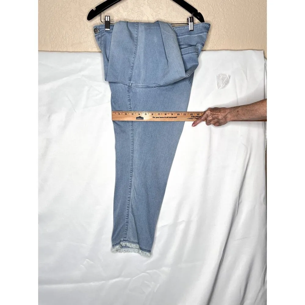 J.Jill size 14 cropped  denim blue  jeans raw hem zip fly casual everyday - Image 6