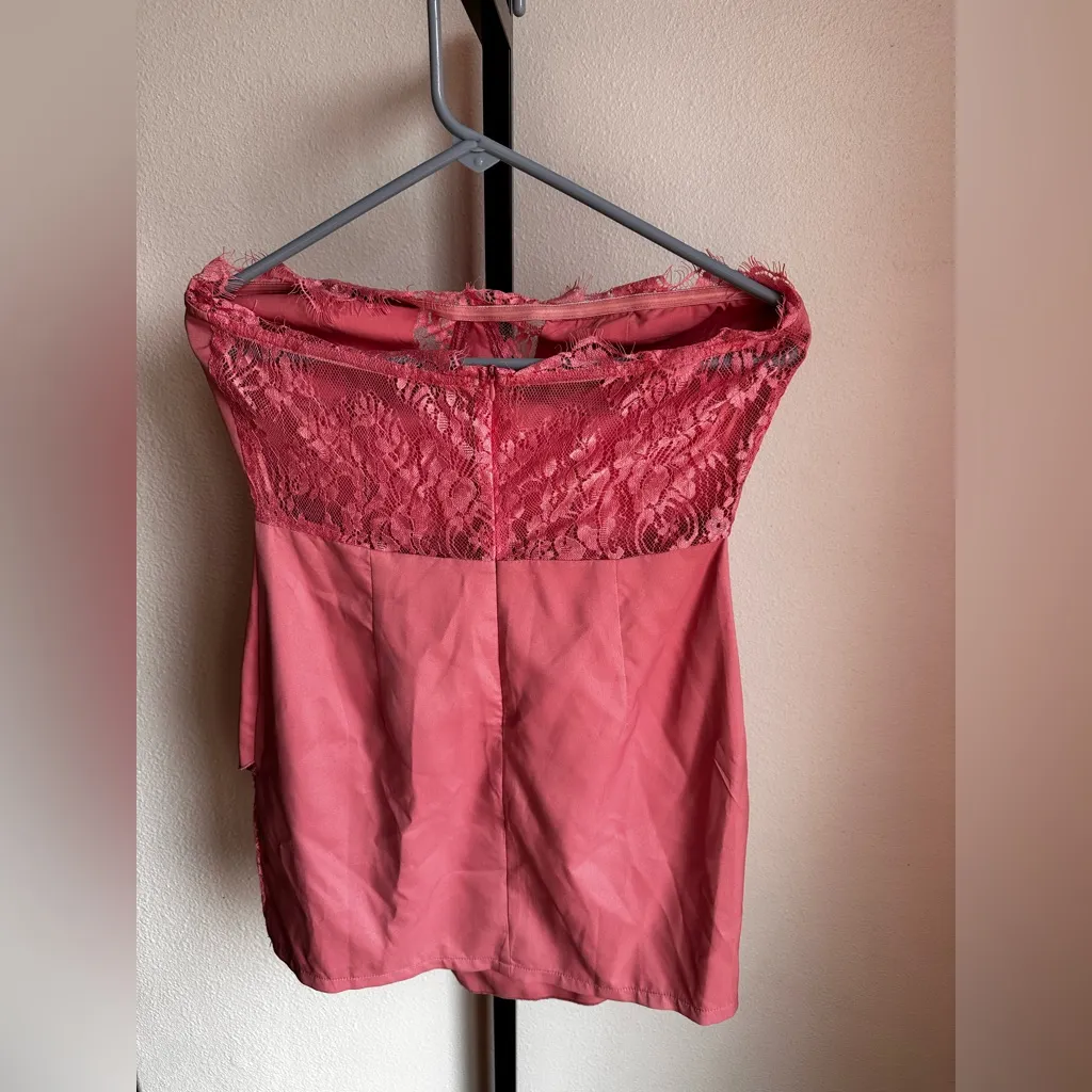 Boohoo size 8 dress - Image 4