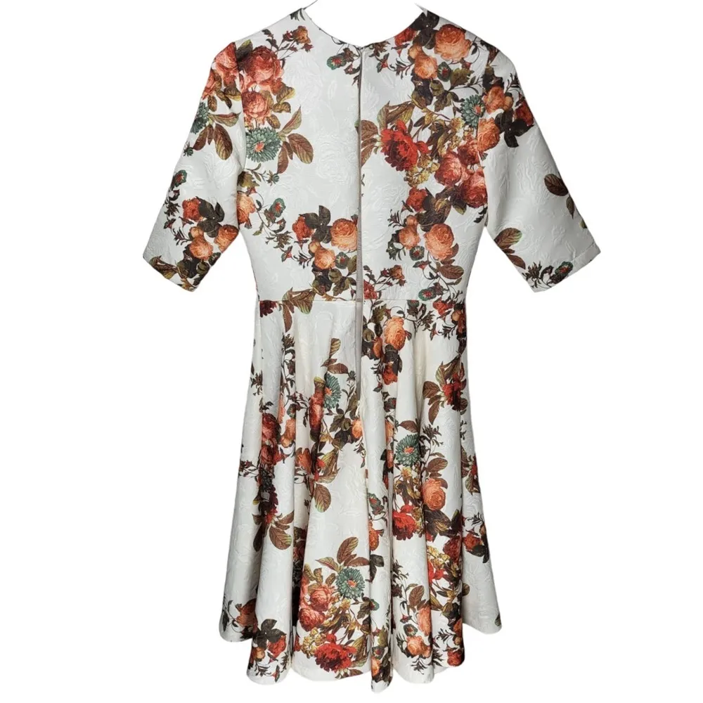 Chi Chi London Textured Half Sleeved Floral Midi Pleated Dress in Cream - Image 11