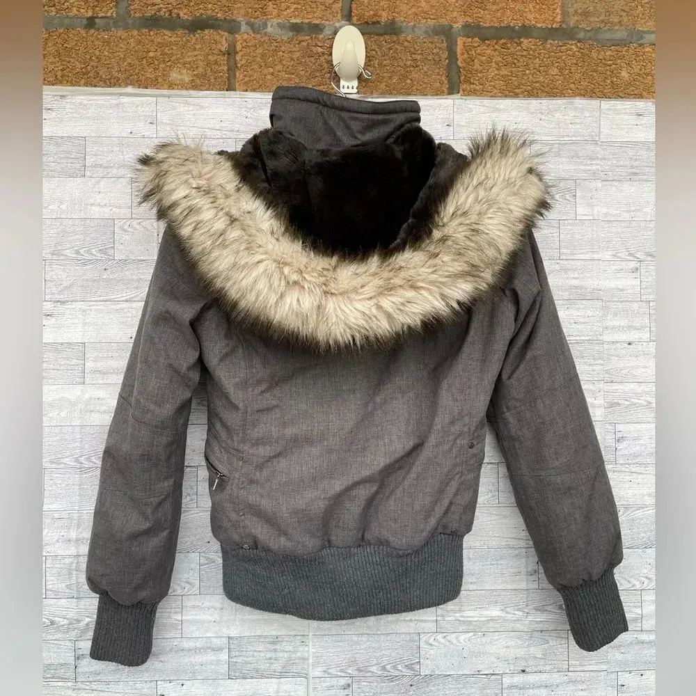 Aritzia TNA hooded jacket size XS Gray - Image 5