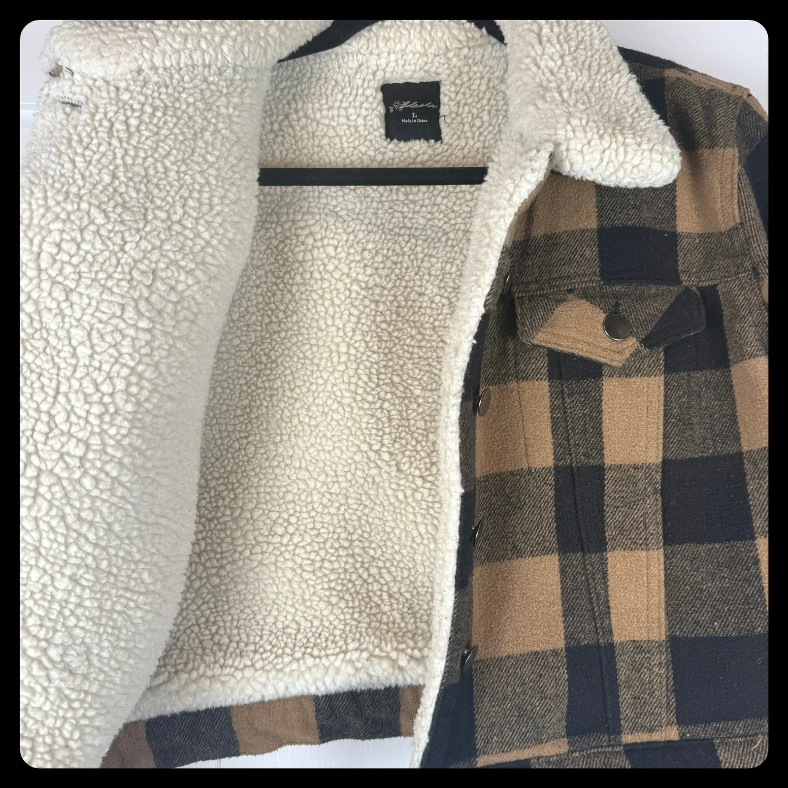 Cropped Faux Sherpa Collar Buffalo Plaid Flannel Jacket Snap Button Brown‎ Black Brown Size L - Image 5