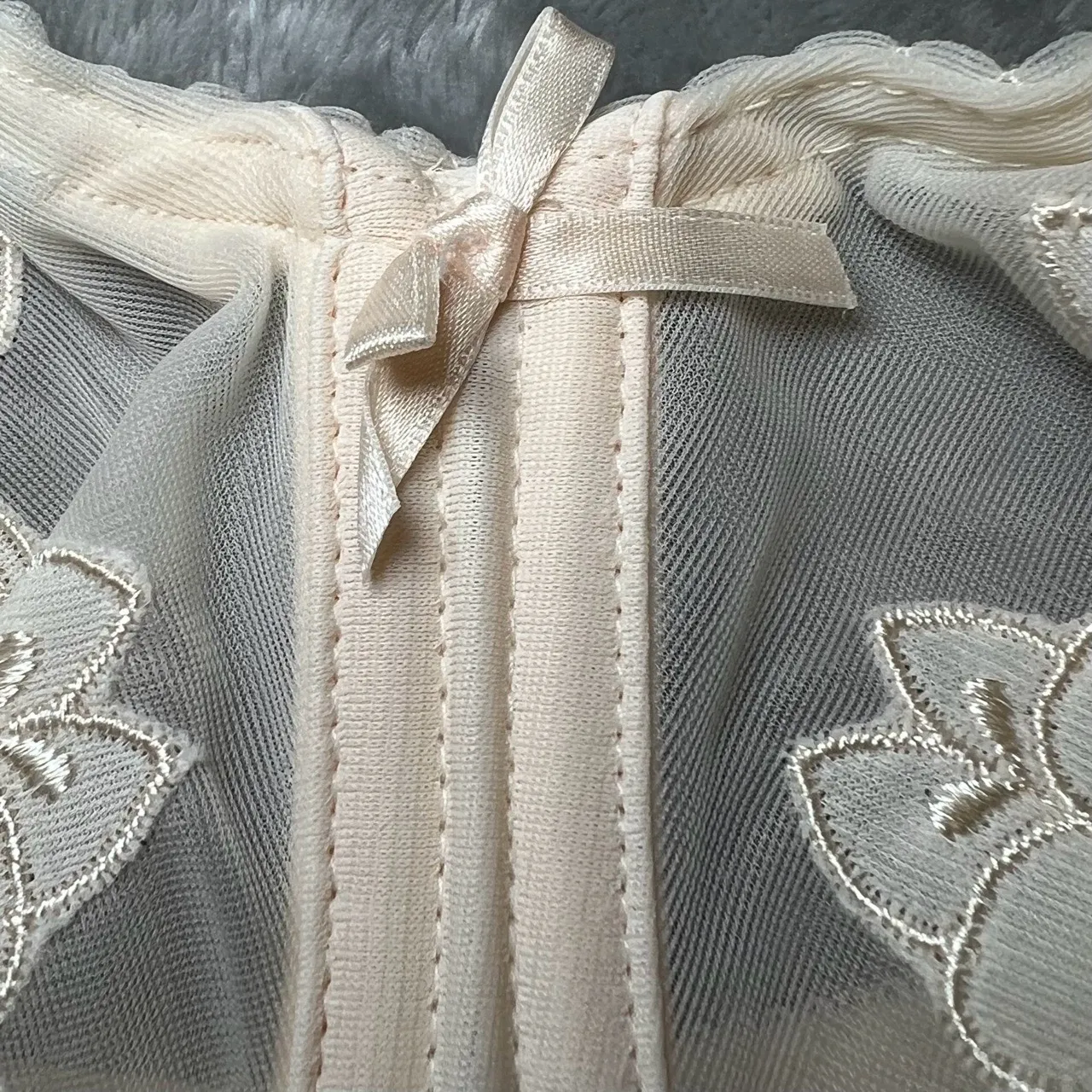 Bali Bra Womens 40DDD Tan/Nude Full Coverage Built-Up Back Smoothing Comfortable - Image 5