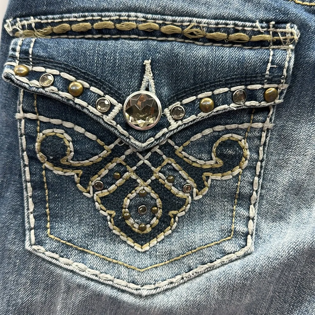 Canyon River Blues Bootcut Western Button Flap Embroidered Rhinestone Jeans 31 - Image 7