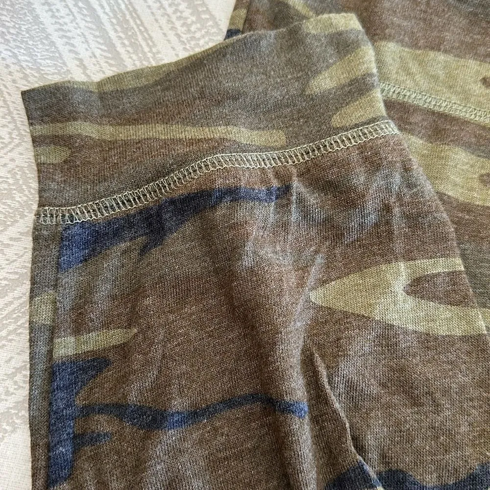 Alternative Earth Camouflage Lightweight Cropped Drawstring Joggers - Image 3