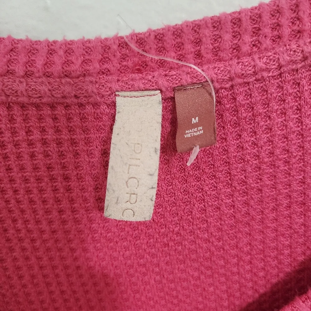 Anthropologie Pilcro Hot Pink Waffle Thermal Top size M - Image 3