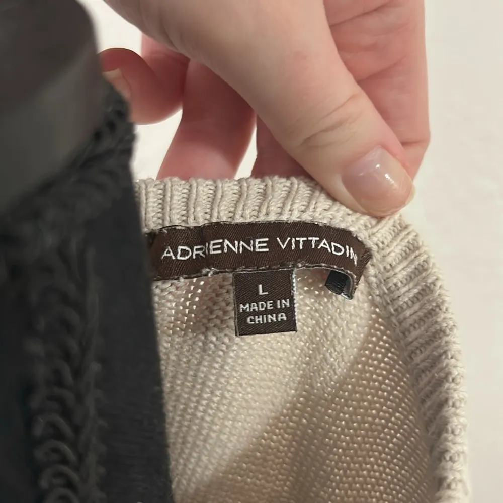 Adrienne Vittadini Cream and Gold Ribbed Cardigan Sweater - Image 2