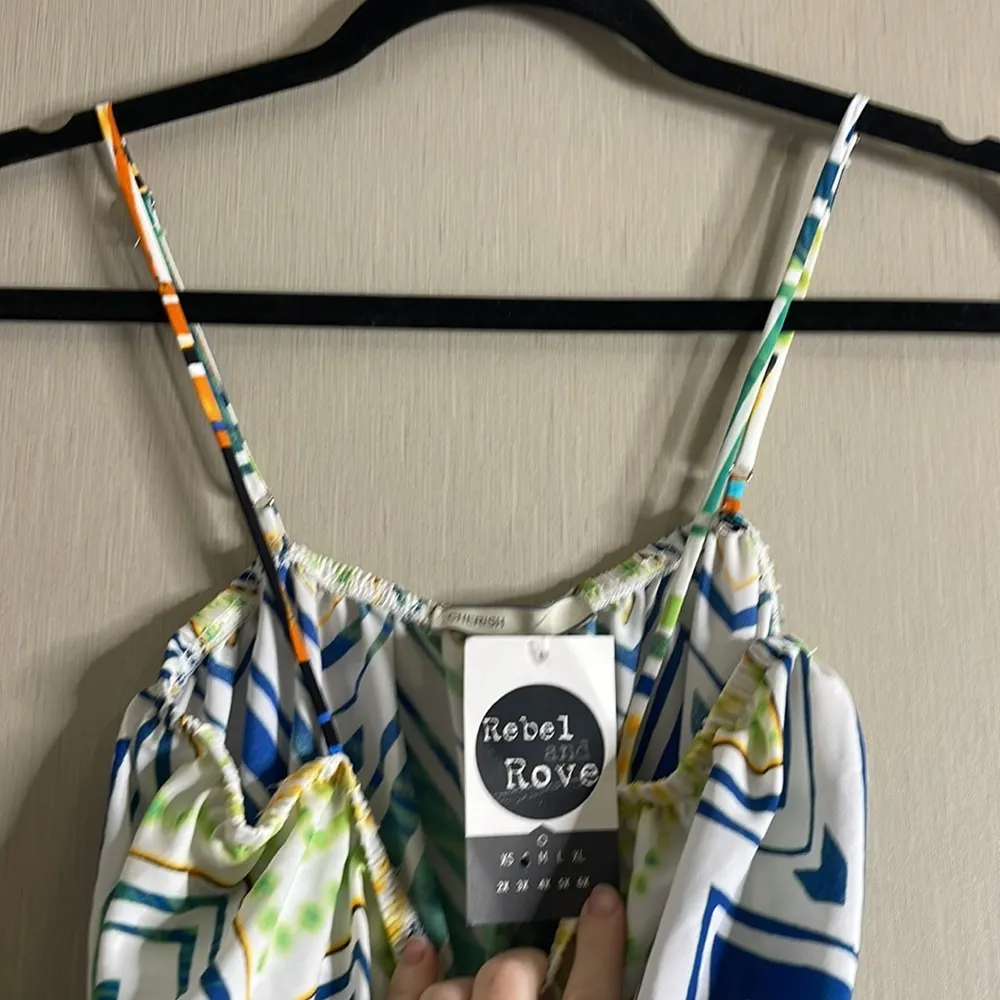 Rebel and love NWT small chevron print romper - Image 3