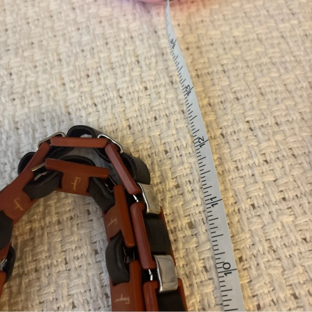 Salvatore Ferragamo Black and Brown Shoulder Bag - Image 9