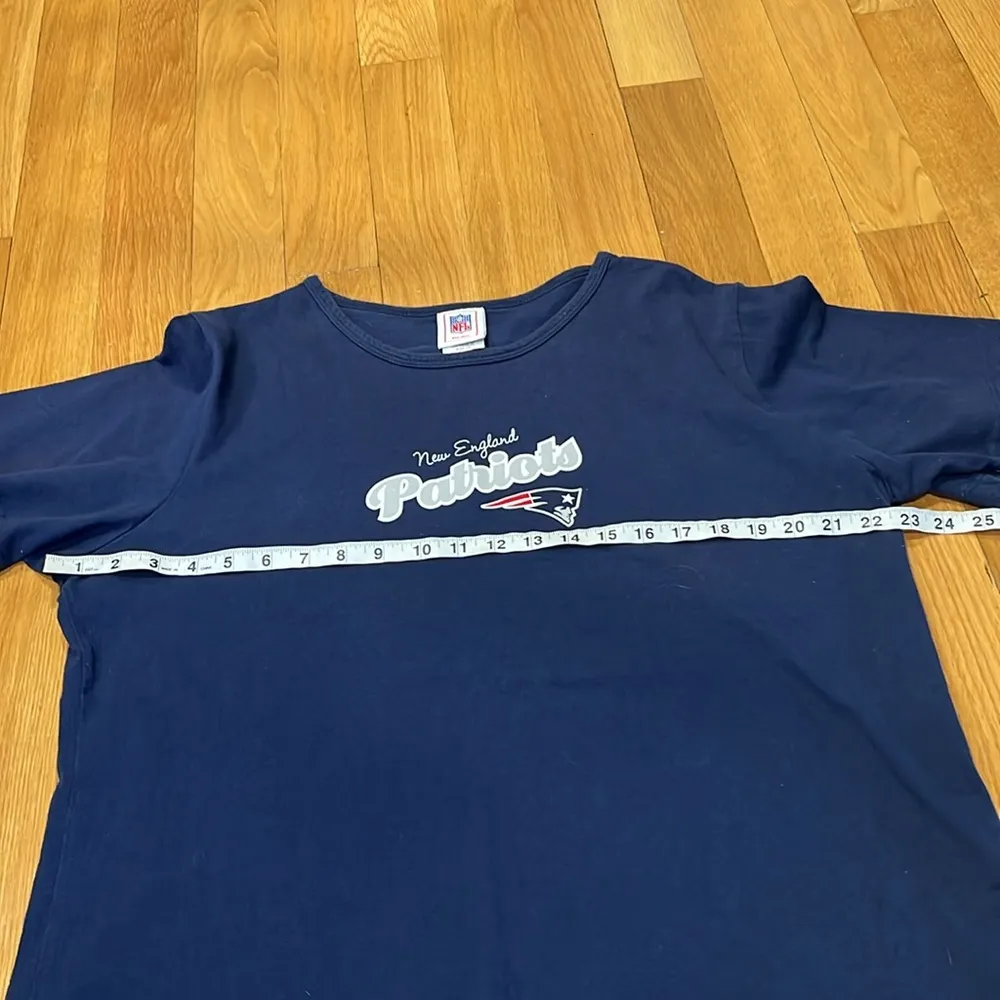 NFL women’s New England patriots short sleeve shirt size 1X . - Image 2